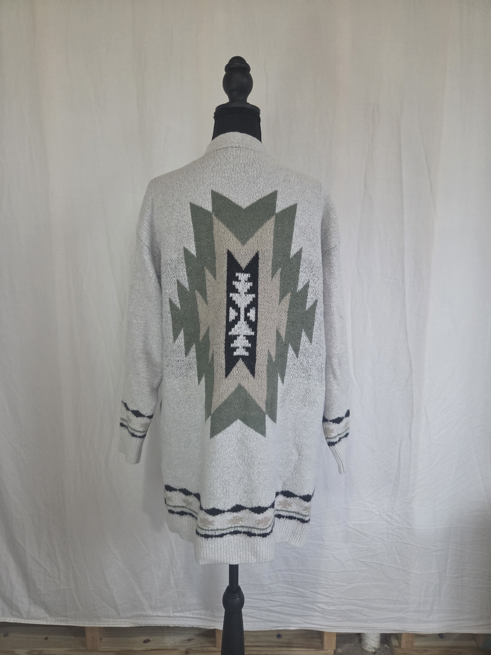 Open-Front Aztec Knit Cardigan - Picture 2 of 3